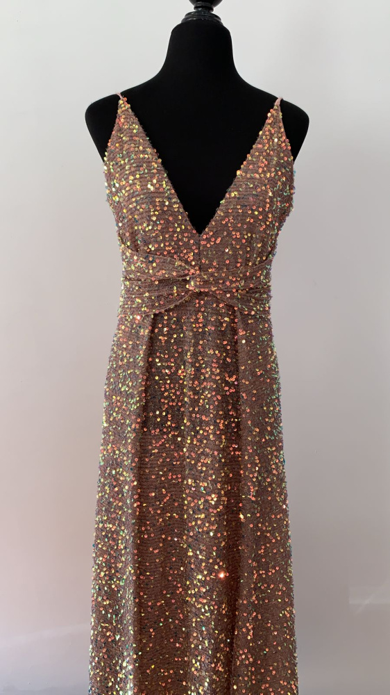 vestido Luxxel en renta