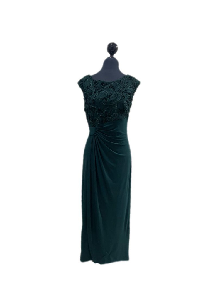 vestido Connected Apparel en renta