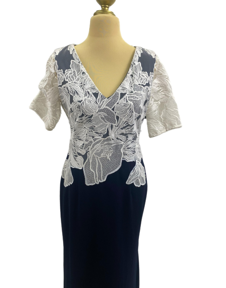 vestido Adrianna Papell en renta
